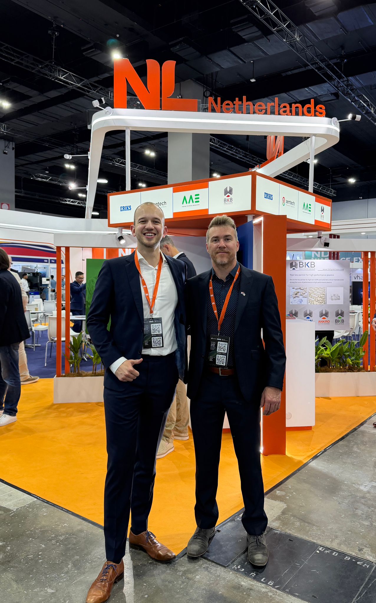 Rik Peeters and Stijn Totté at the Dutch pavilion at SEMI Southeast Asia for high-tech manufacturing market entry in Asia